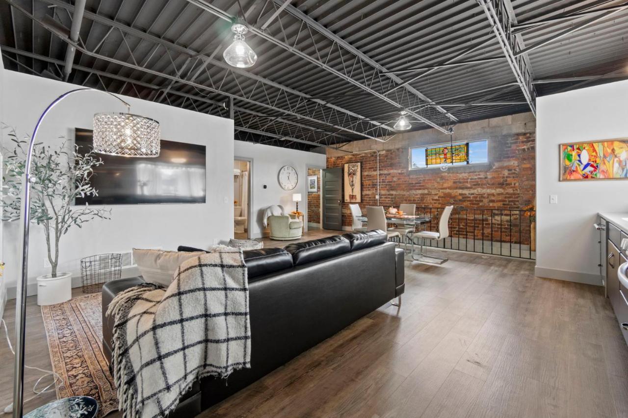 The 418. An 1866 Build With Modern Comforts Fort Wayne Exteriér fotografie